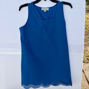 Olive & Oak Royal Blue Sleeveless Blouse Scalloped Laser Cut Hem Top Small